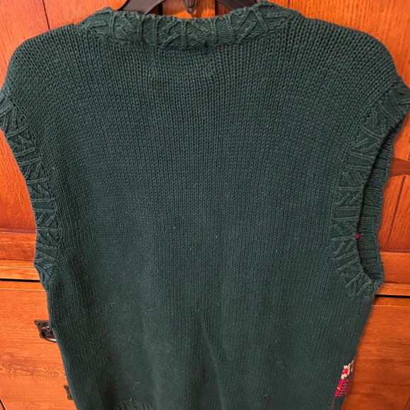 Christmas Vest with decorative embellishment - Picture 7 of 11